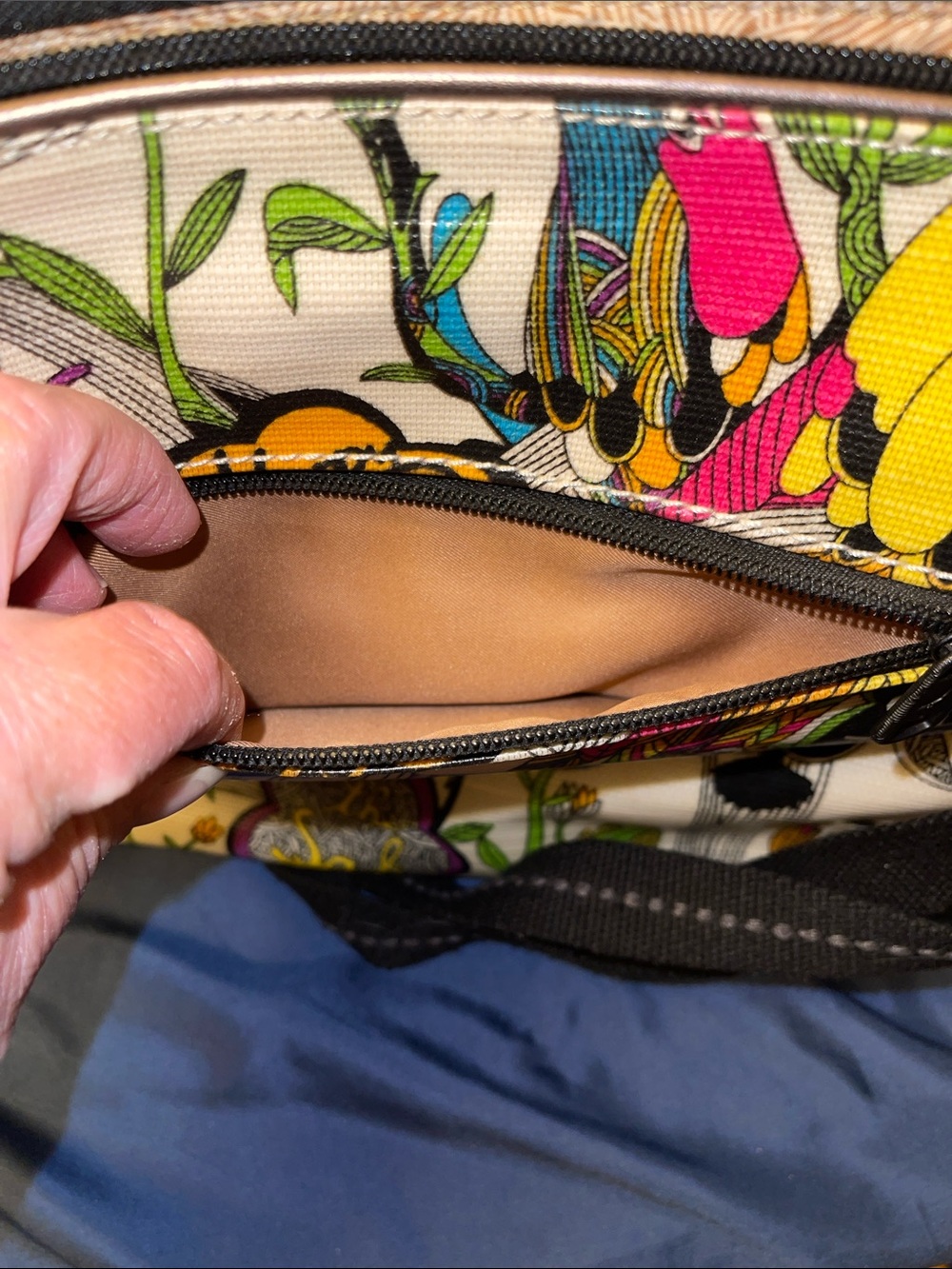 Sakroots Multicolor Peace & Love with Bird & Floral Design Crossbody Bag - Picture 8 of 8